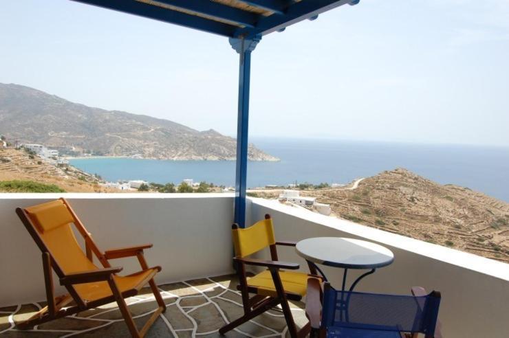Kolitsani View Hotel Ios Chora Cameră foto