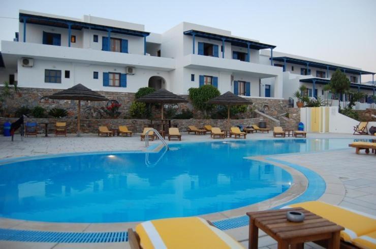 Kolitsani View Hotel Ios Chora Exterior foto