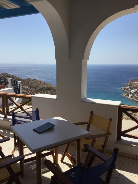 Kolitsani View Hotel Ios Chora Exterior foto